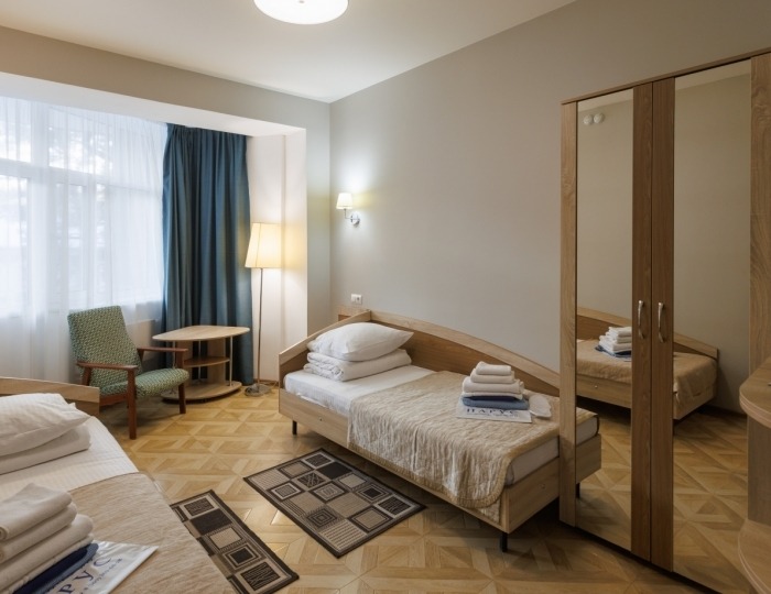 Стандарт Семейный 4-местный 2 комнатный - Санаторий «Парус» Бердск