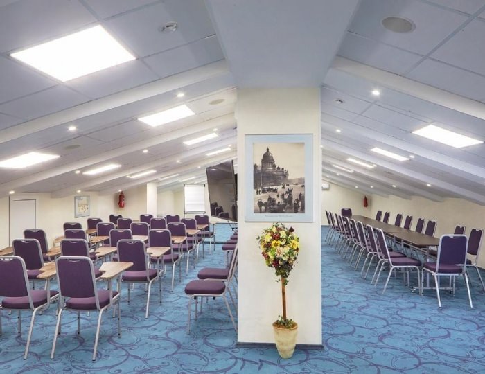 Конференц-залы - Отель Cronwell Inn / Кронвелл Инн Стремянная