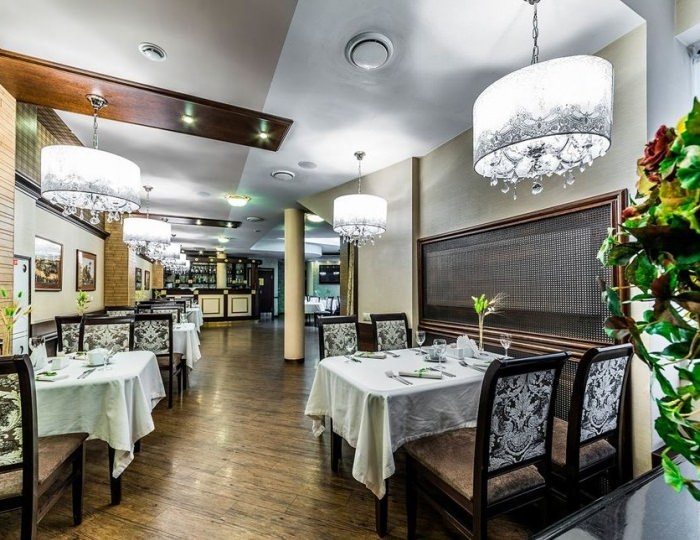 Рестораны и бары - Отель Cronwell Inn / Кронвелл Инн Стремянная