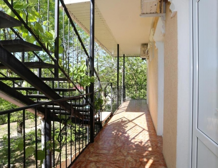 Отель «Экватор» Береговое